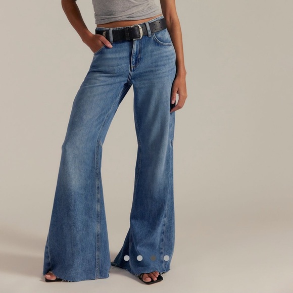 Free People We The Free Live Wire Jeans Sz 26 - Picture 3 of 5